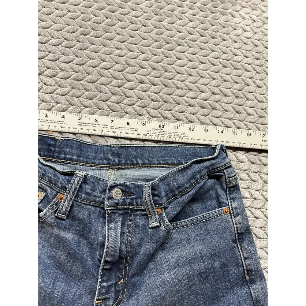 Levis pre owned